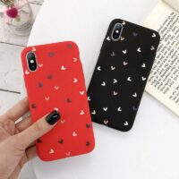 Coque iPhone petits coeurs 3D