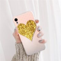 Alternative view of Coque iPhone au grand coeur Rose Gold