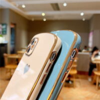 Alternative view of Coque iPhone 12 Pro coeur contour doré