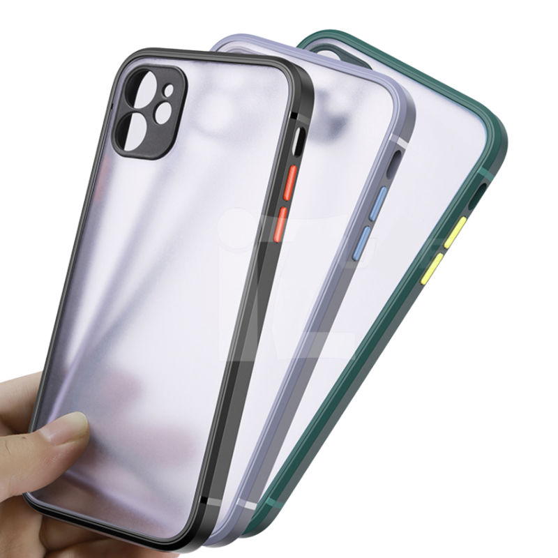 coque-iphone-carre-luxe-translucide