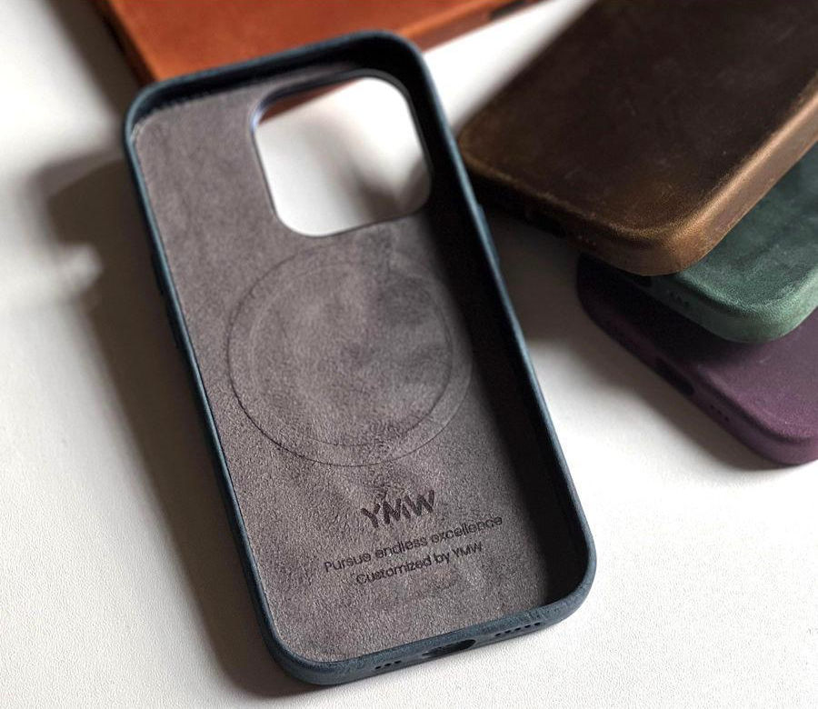 Coque-iphone-14-cuir